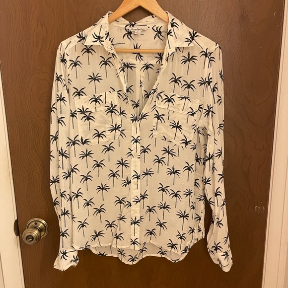 AEO Palm Tree Button Down Blouse - Picture 4 of 7